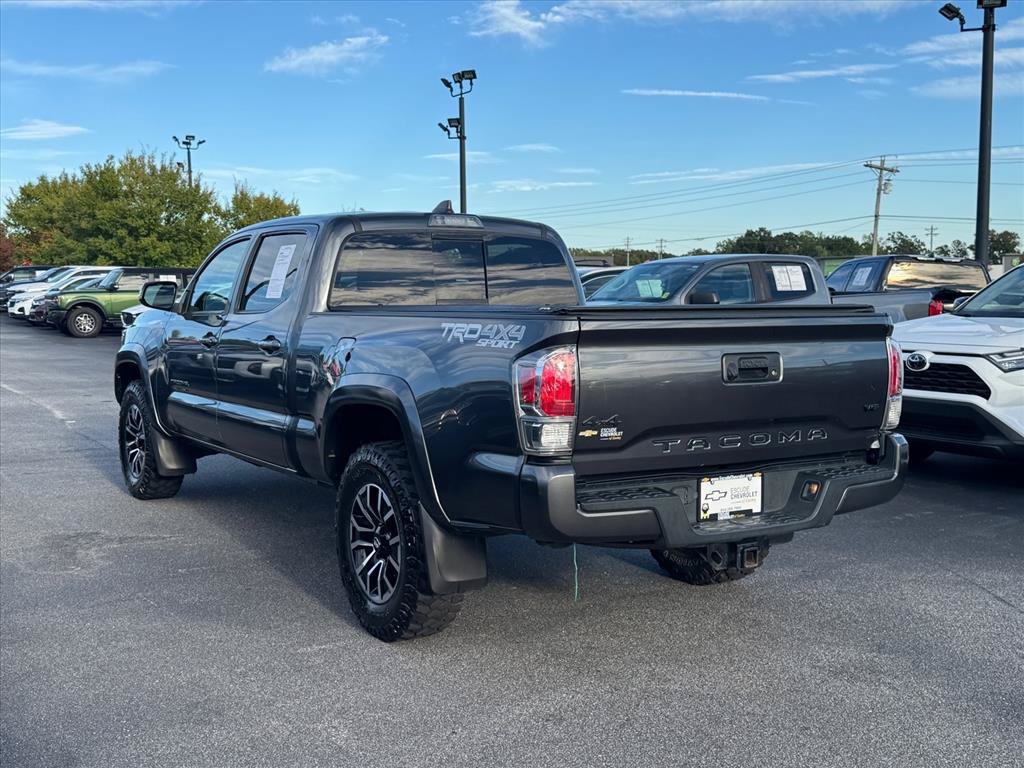 Used 2022 Toyota Tacoma TRD Sport w/ Black Out Package (TMS) AWD/4WD image 5