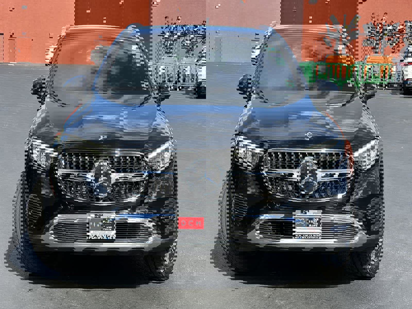 Used 2024 Mercedes-Benz GLC 300 image 6