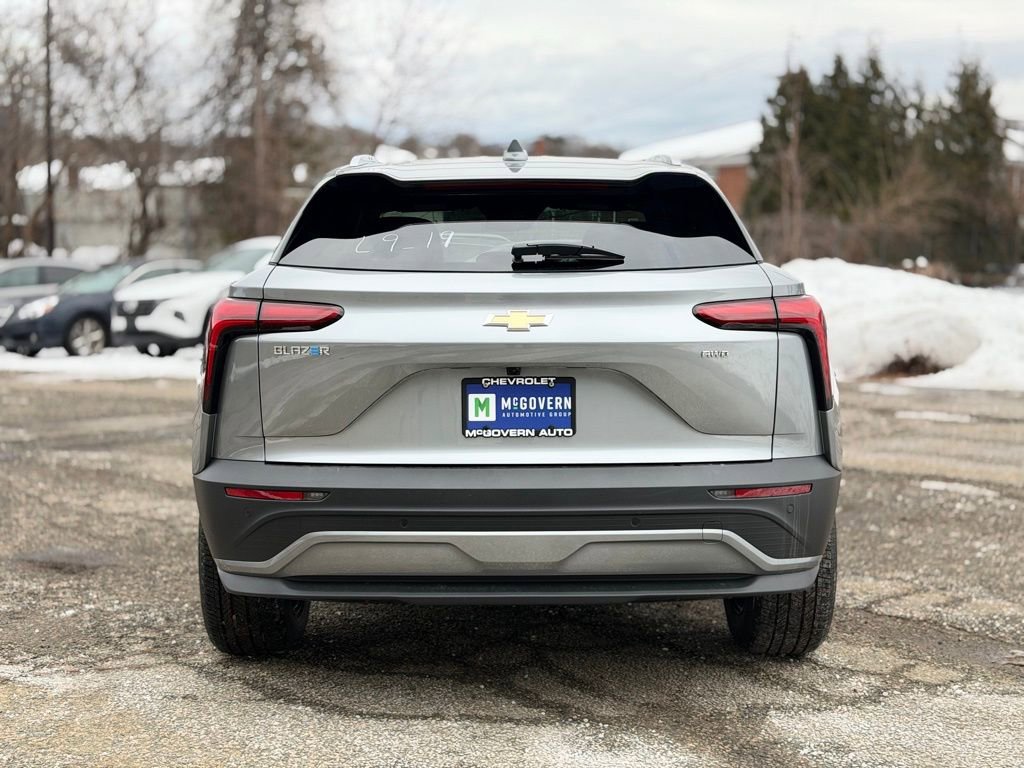 New 2026 Chevrolet Blazer EV LT image 5