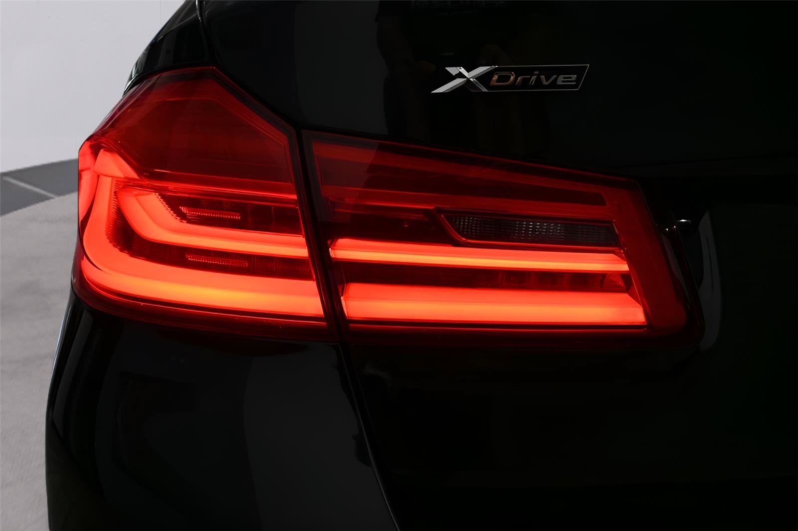 Used 2017 BMW 540i xDrive AWD/4WD image 34