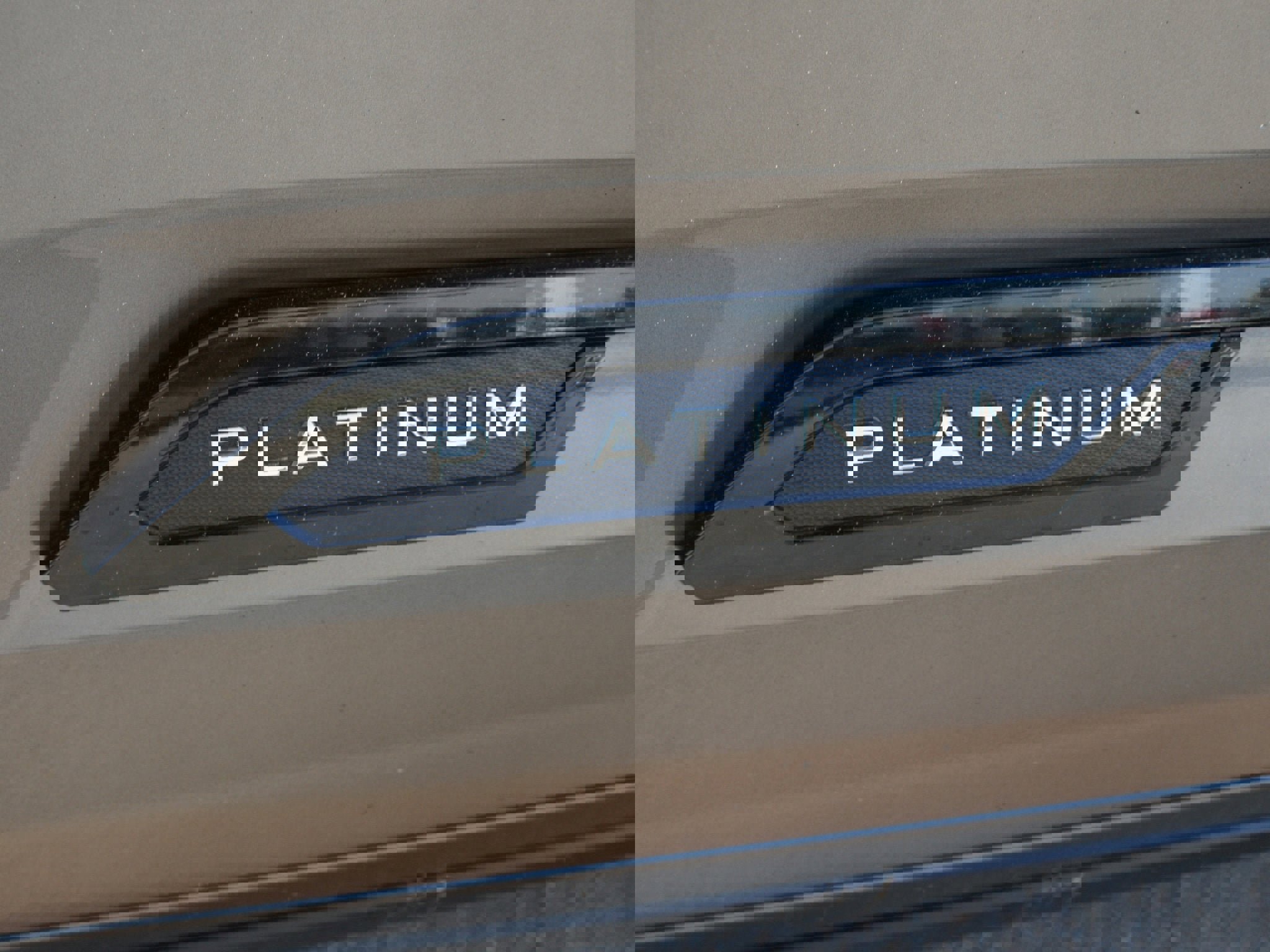 Used 2024 Toyota Sequoia Platinum AWD/4WD image 19