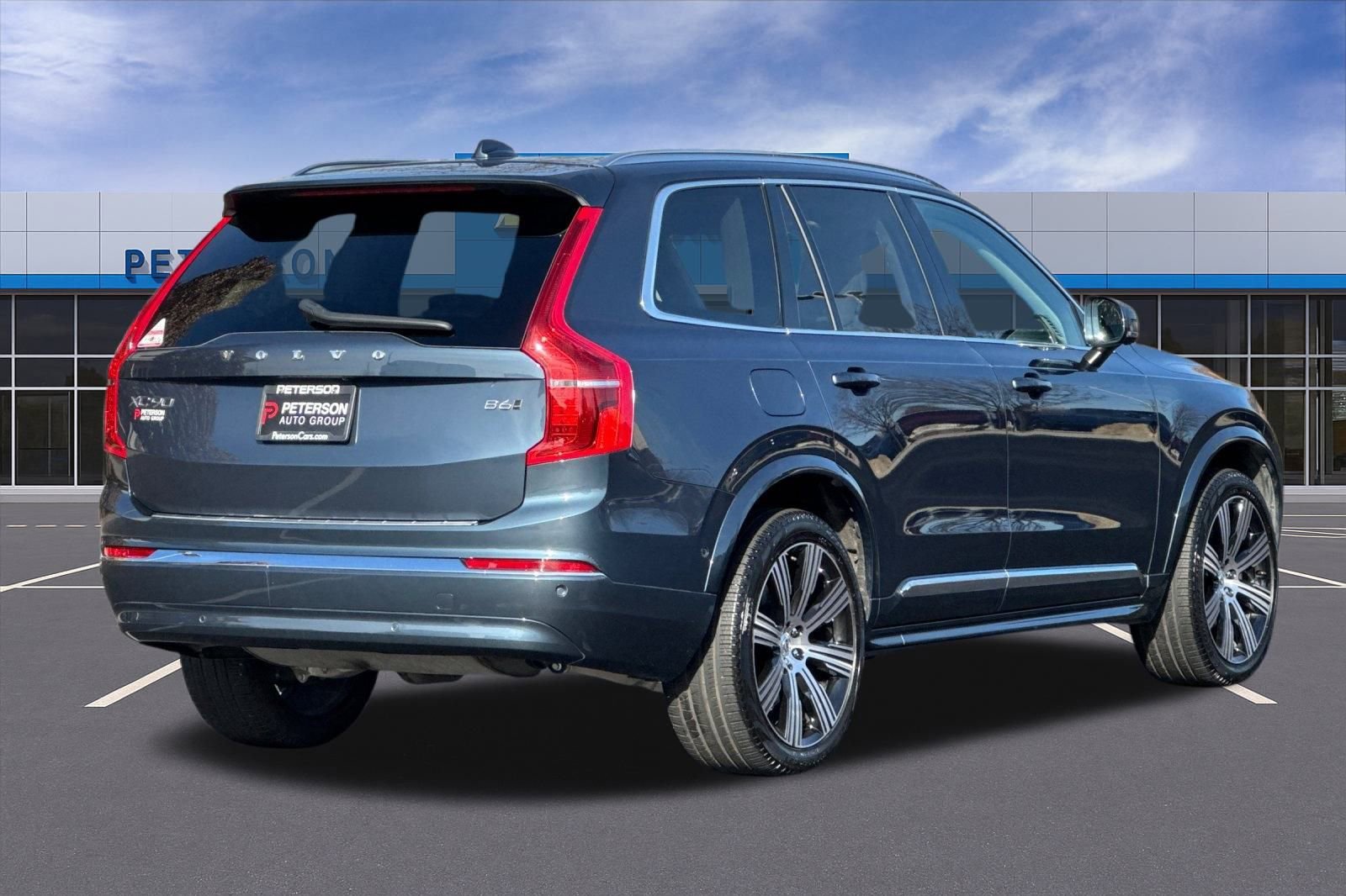 Used 2025 Volvo XC90 B6 Plus w/ Protection Package Premier image 4