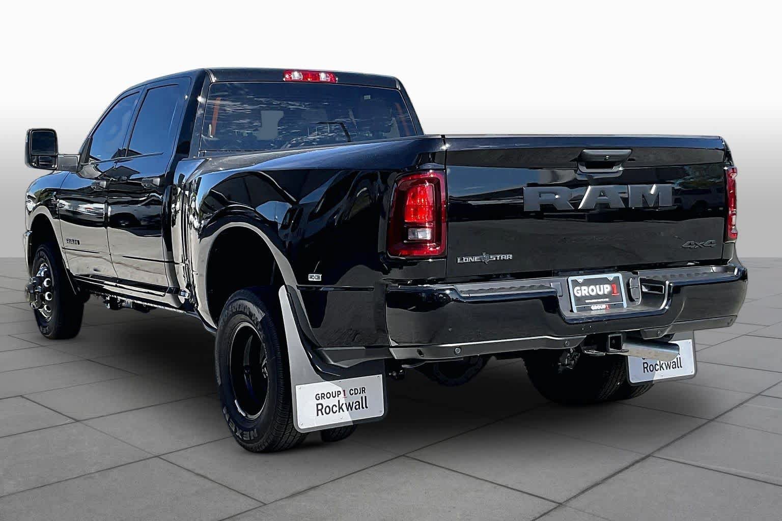 New 2027 RAM 3500 Lone Star AWD/4WD image 9