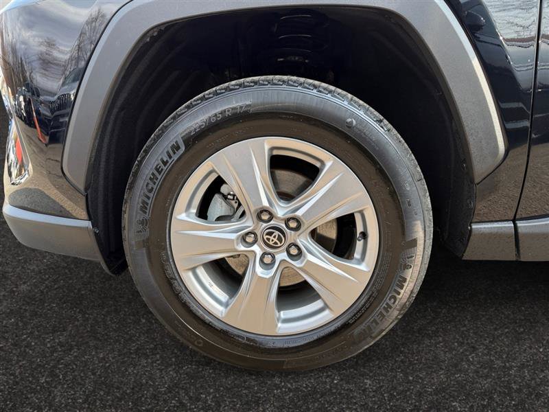 Used 2023 Toyota RAV4 XLE image 16
