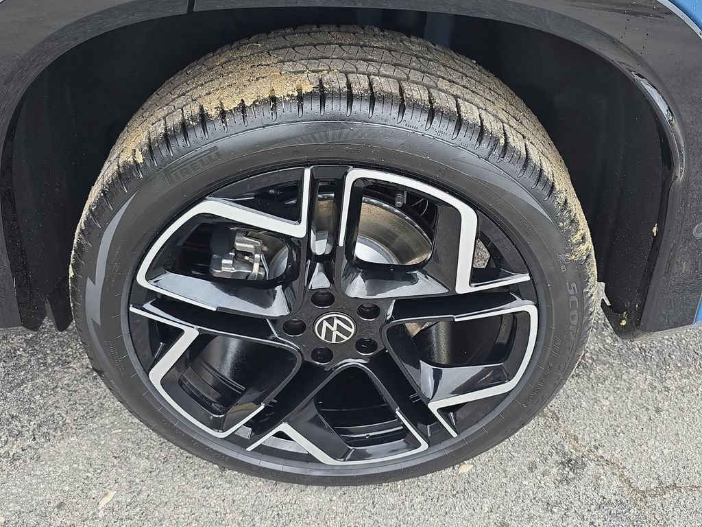 New 2026 Volkswagen Tiguan SEL R-Line AWD/4WD image 30