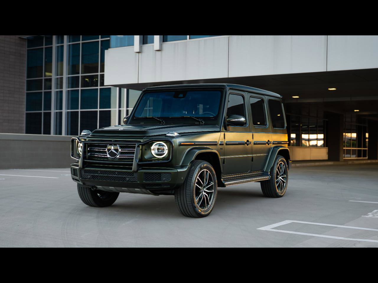Used 2024 Mercedes-Benz G 550 image 1