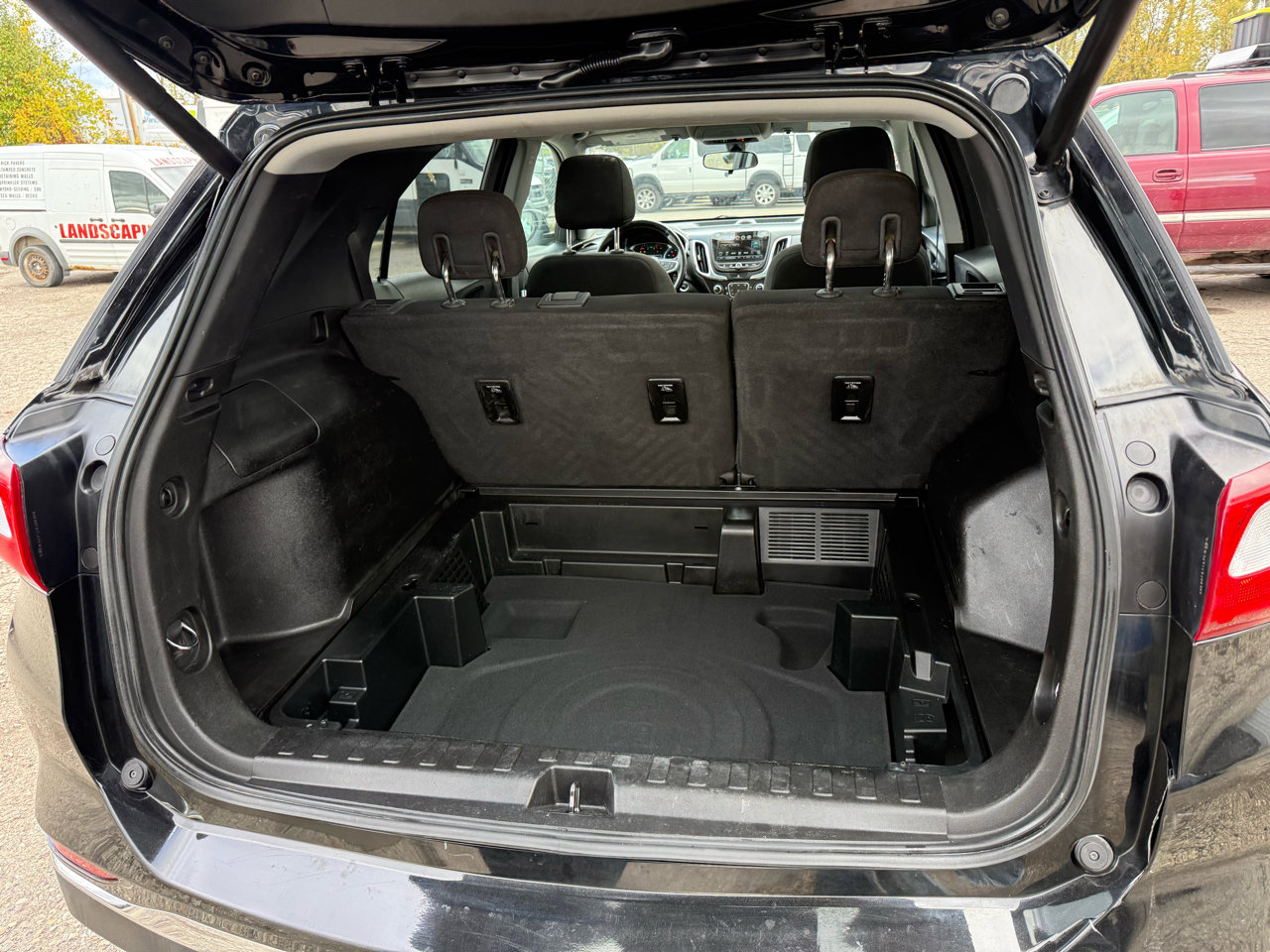 Used 2018 Chevrolet Equinox LT w/ Sun & Infotainment Package image 34