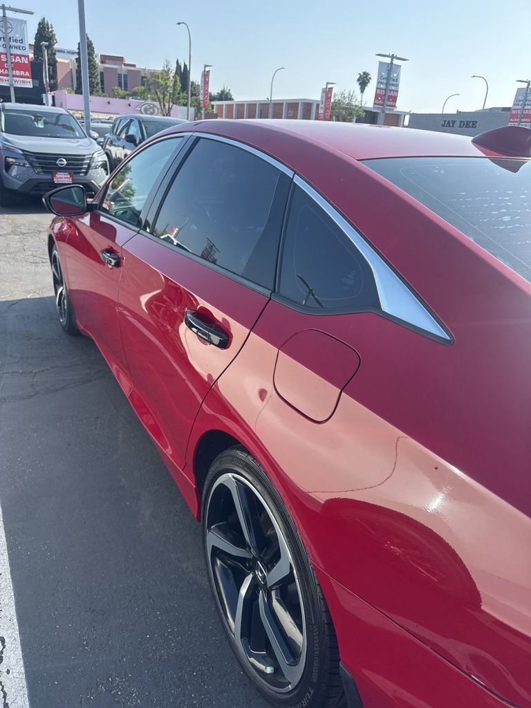 Used 2019 Honda Accord Sport image 3