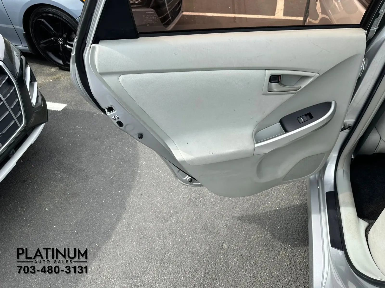 Used 2010 Toyota Prius Two image 14