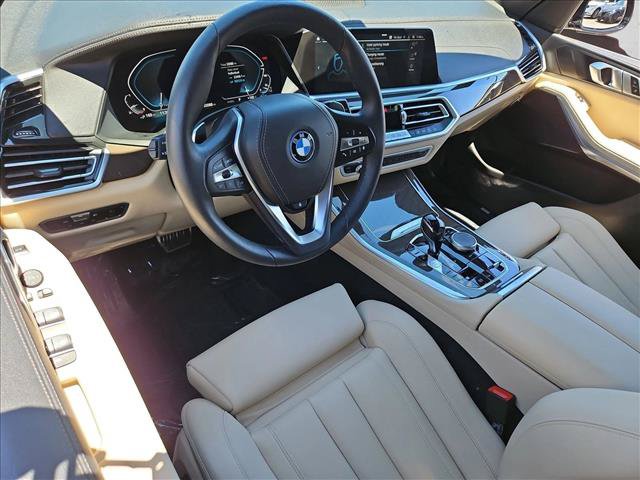 Used 2022 BMW X5 xDrive45e w/ Climate Comfort Package AWD/4WD image 10