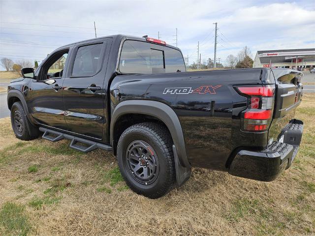 Certified 2025 Nissan Frontier PRO-4X w/ Pro Premium Package image 5