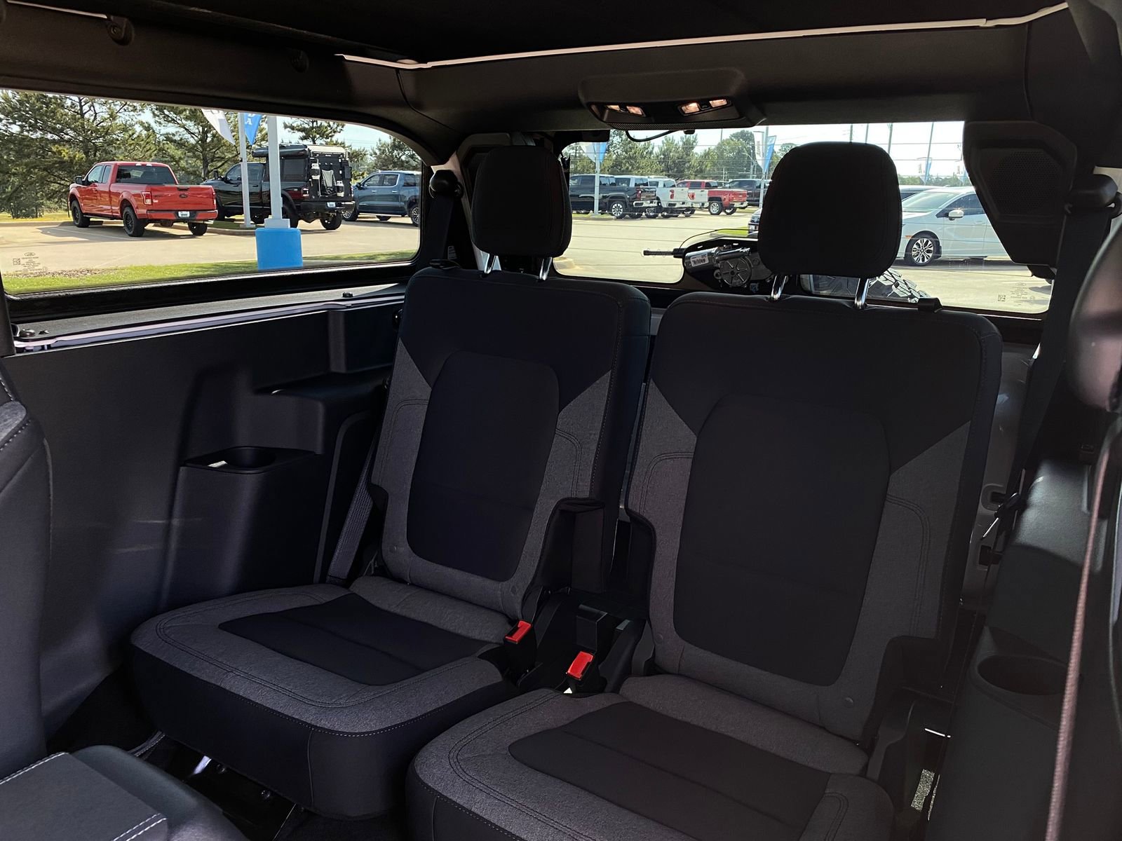 Used 2025 Ford Bronco 2-Door AWD/4WD image 32