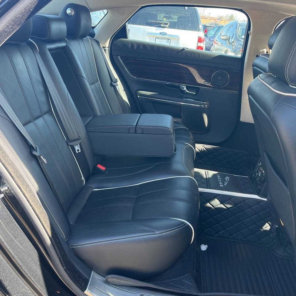 Used 2013 Jaguar XJ L Portfolio AWD/4WD image 9
