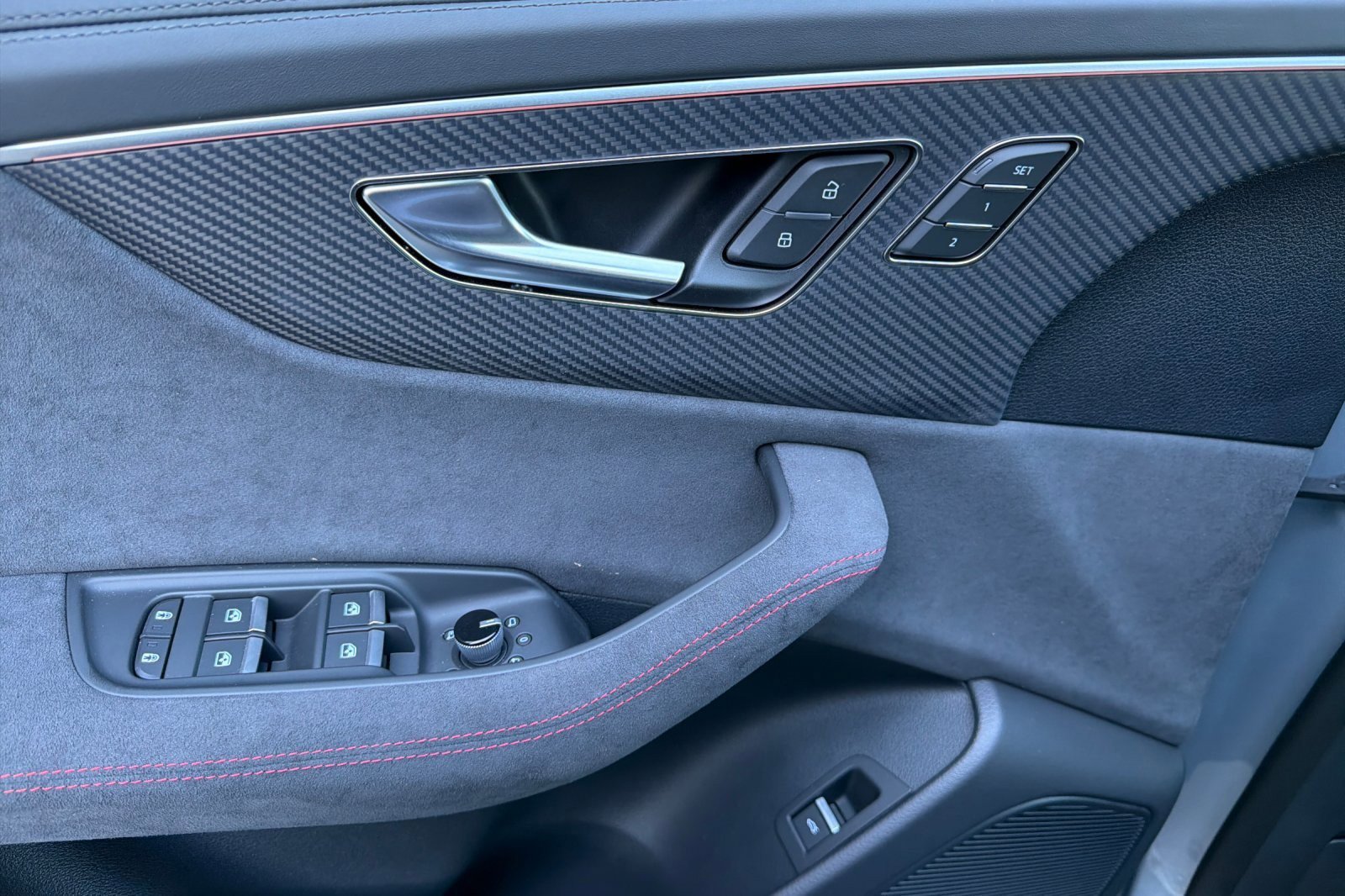 New 2026 Audi RS Q8 performance image 10