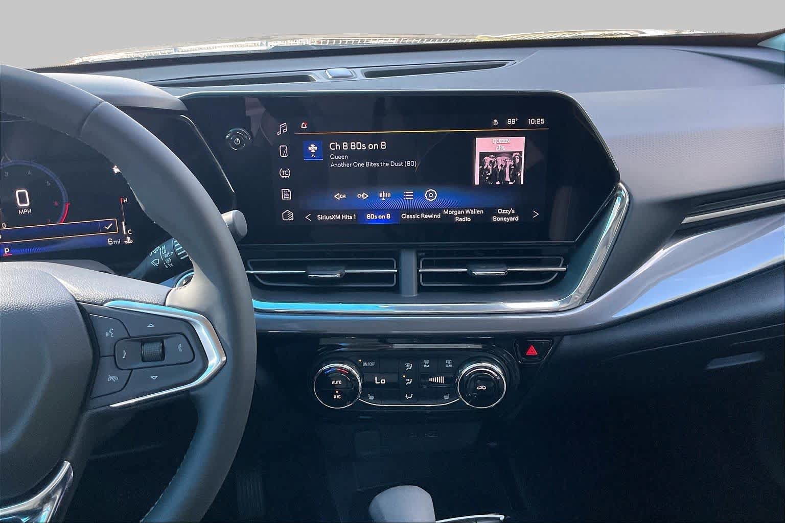New 2026 Chevrolet Trax ACTIV w/ Driver Confidence Package FWD image 6