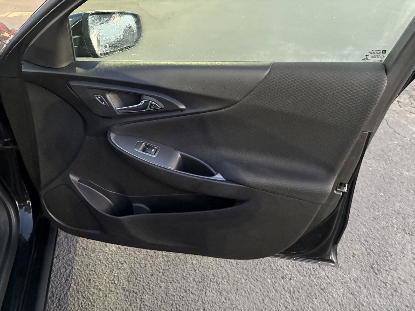 Used 2024 Chevrolet Malibu LT image 15