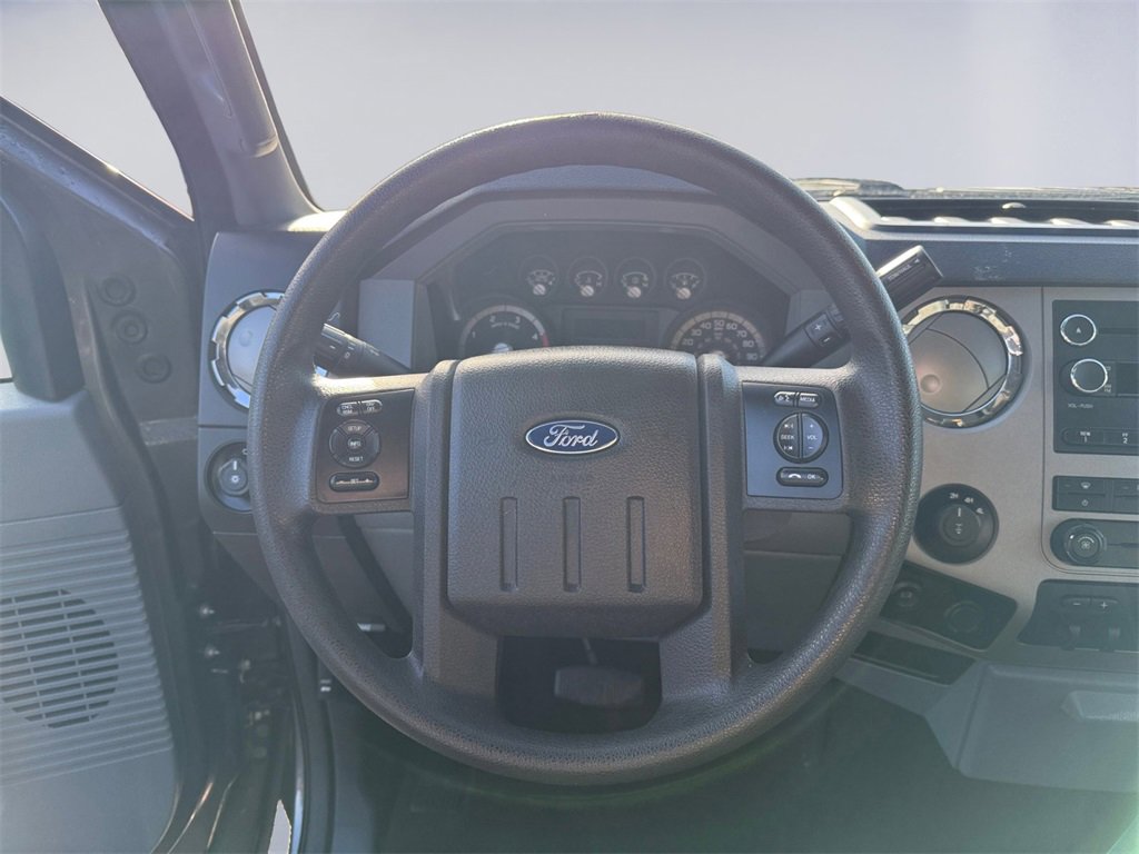 Used 2015 Ford F250 XLT w/ XLT Interior Package image 13