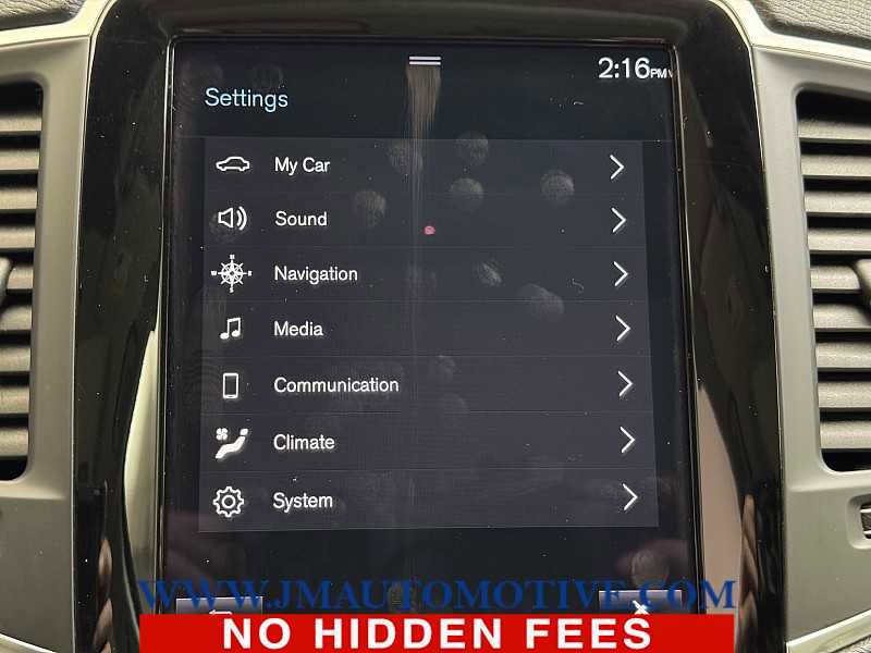 Used 2021 Volvo XC90 T6 Momentum image 31