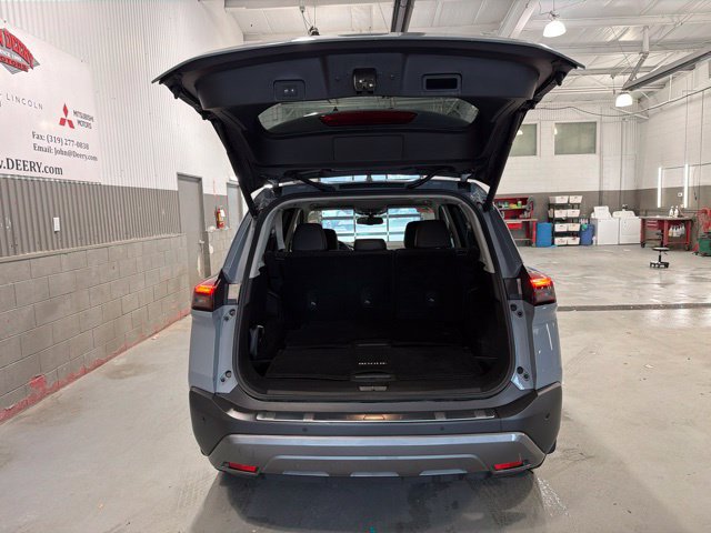 Certified 2023 Nissan Rogue SL w/ SL Premium Package AWD/4WD image 5