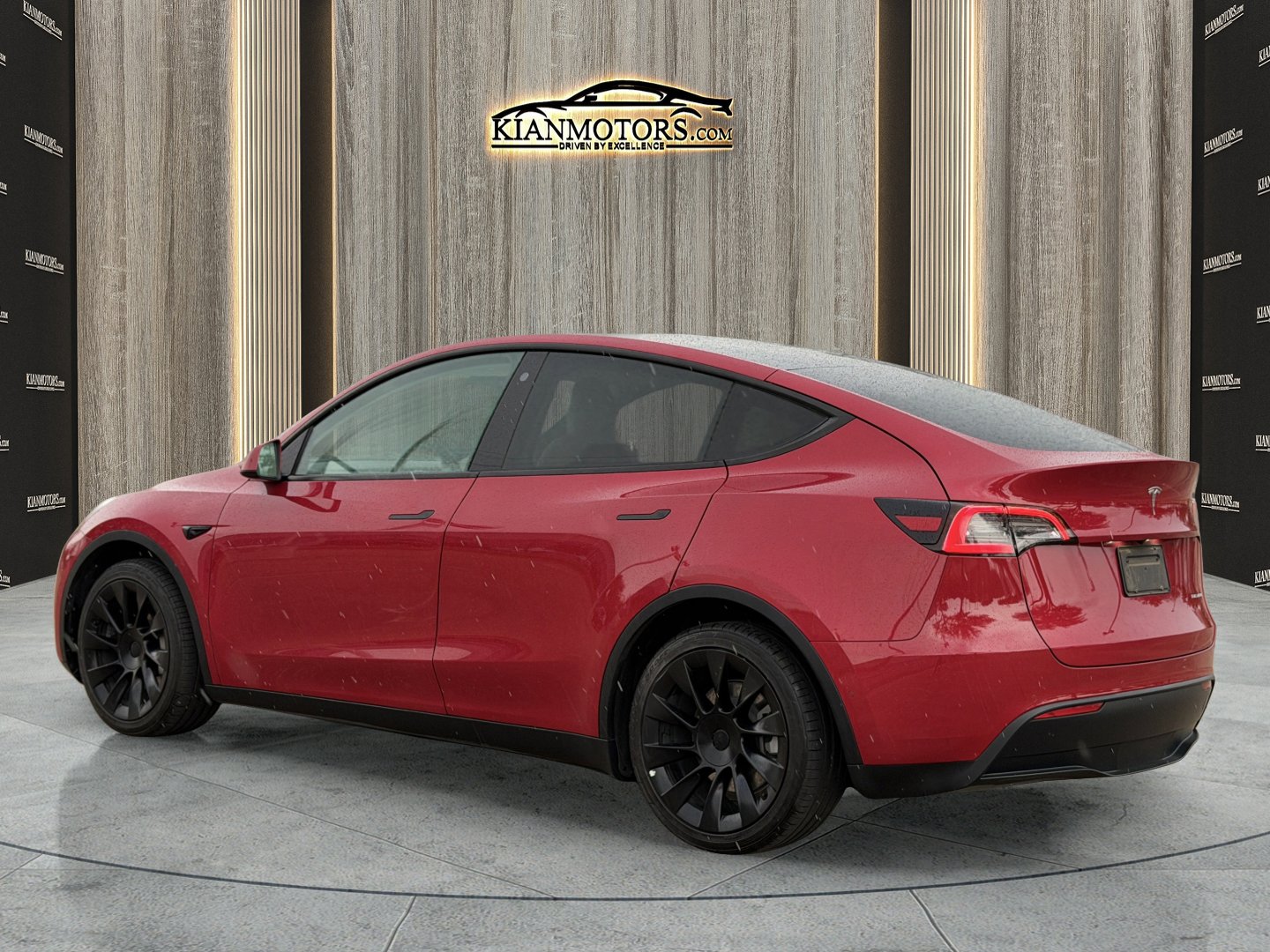 Used 2021 Tesla Model Y Long Range image 9