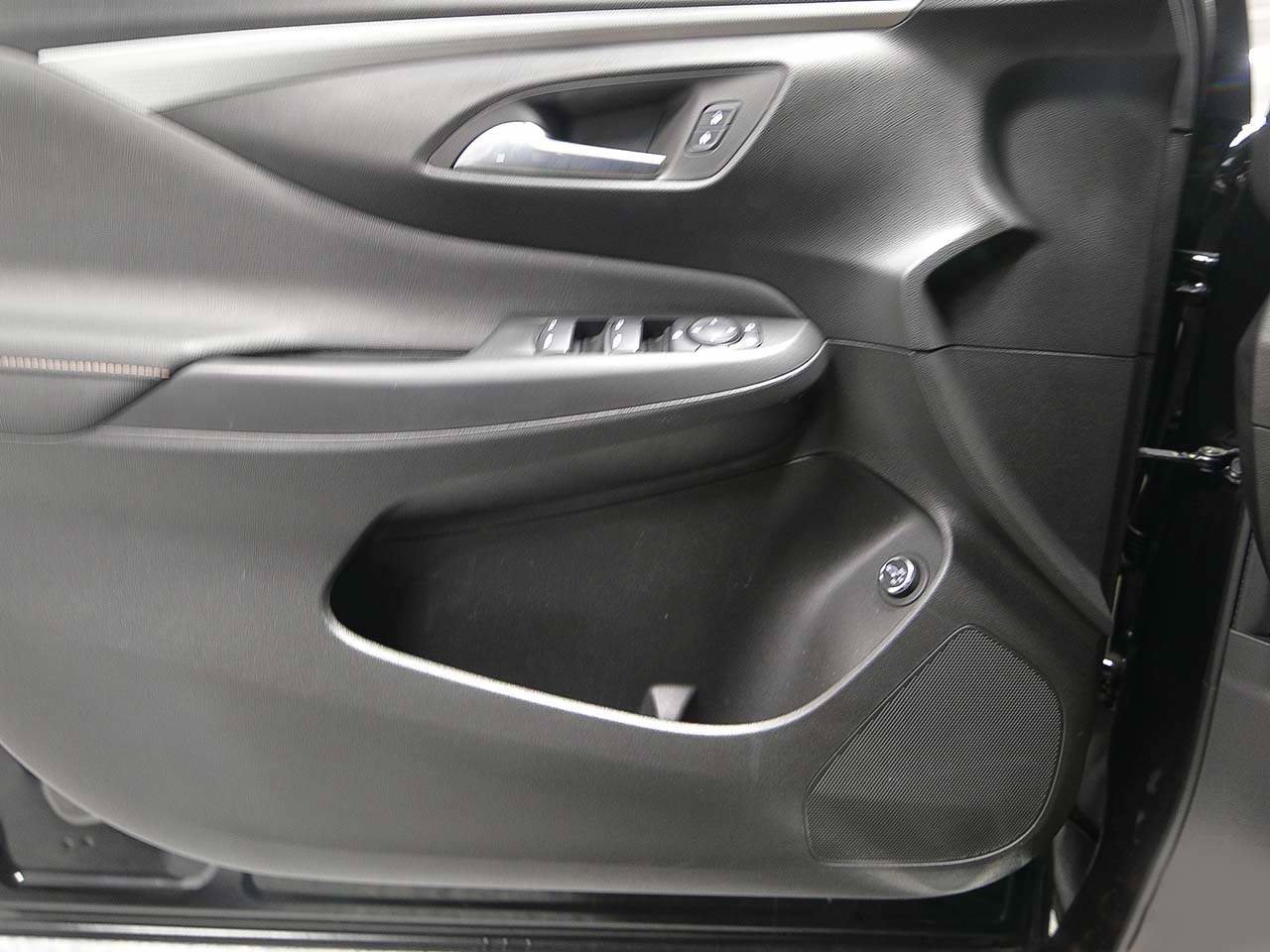 Used 2024 Buick Envista Avenir FWD image 6