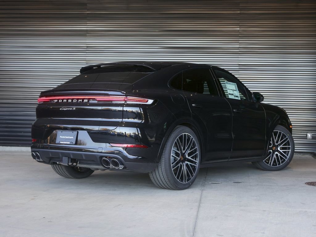 New 2026 Porsche Cayenne S image 7
