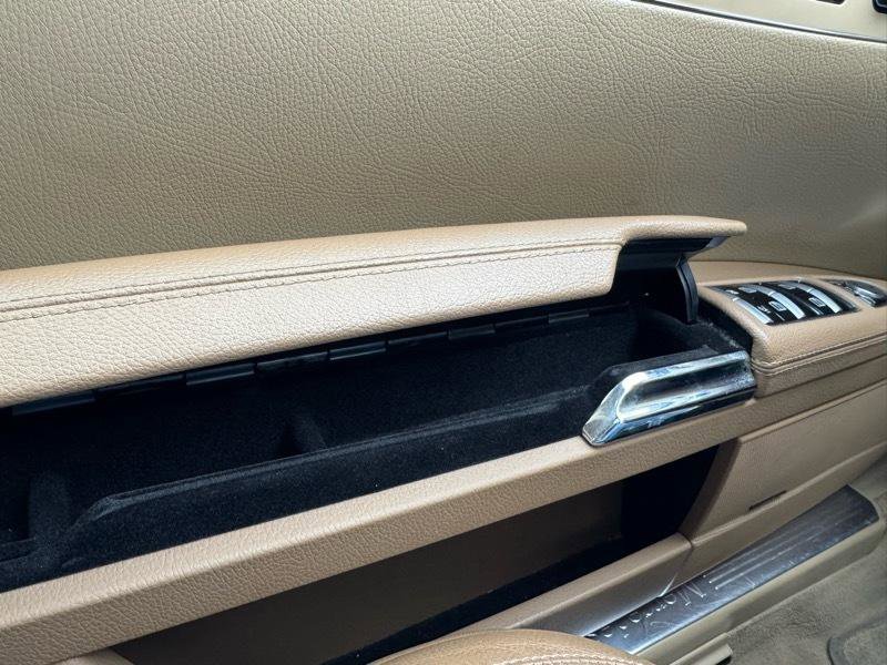 Used 2009 Mercedes-Benz S 550 4MATIC image 31