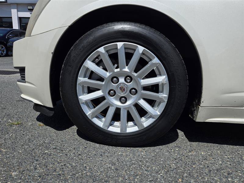 Used 2013 Cadillac CTS Luxury w/ Wood Trim Package AWD/4WD image 13