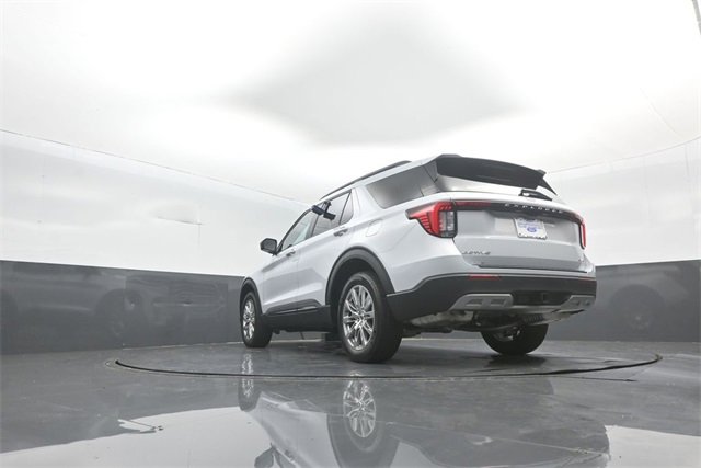 New 2026 Ford Explorer Active w/ Active Comfort Package image 31