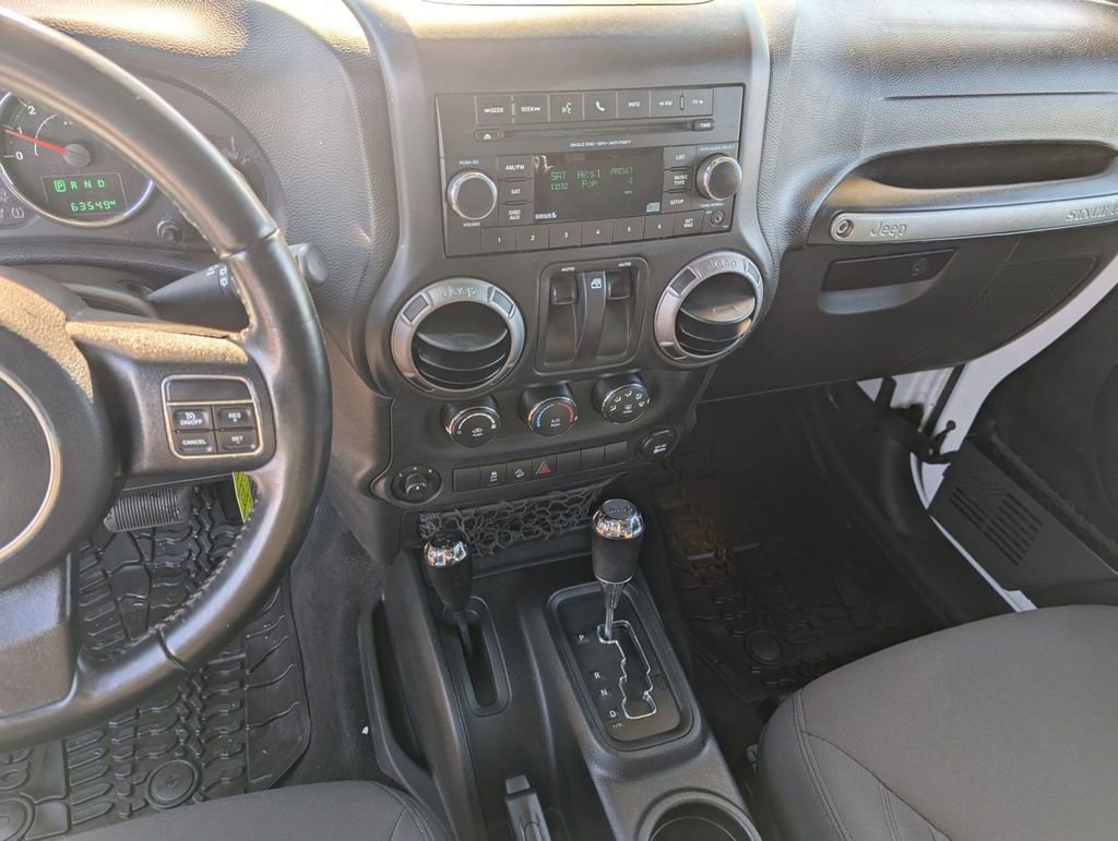 Used 2018 Jeep Wrangler Sport w/ Quick Order Package 24W image 32