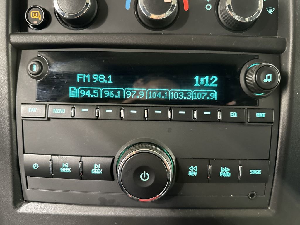 Used 2024 GMC Savana 2500 w/ Driver Convenience Package image 12