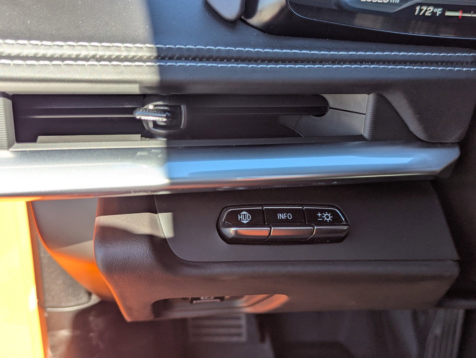 Certified 2023 Chevrolet Corvette Stingray Premium Conv w/ Z51 Performance Package image 28