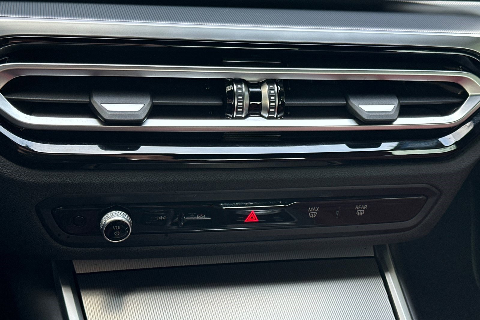 Certified 2023 BMW M340i xDrive w/ Premium Package image 27