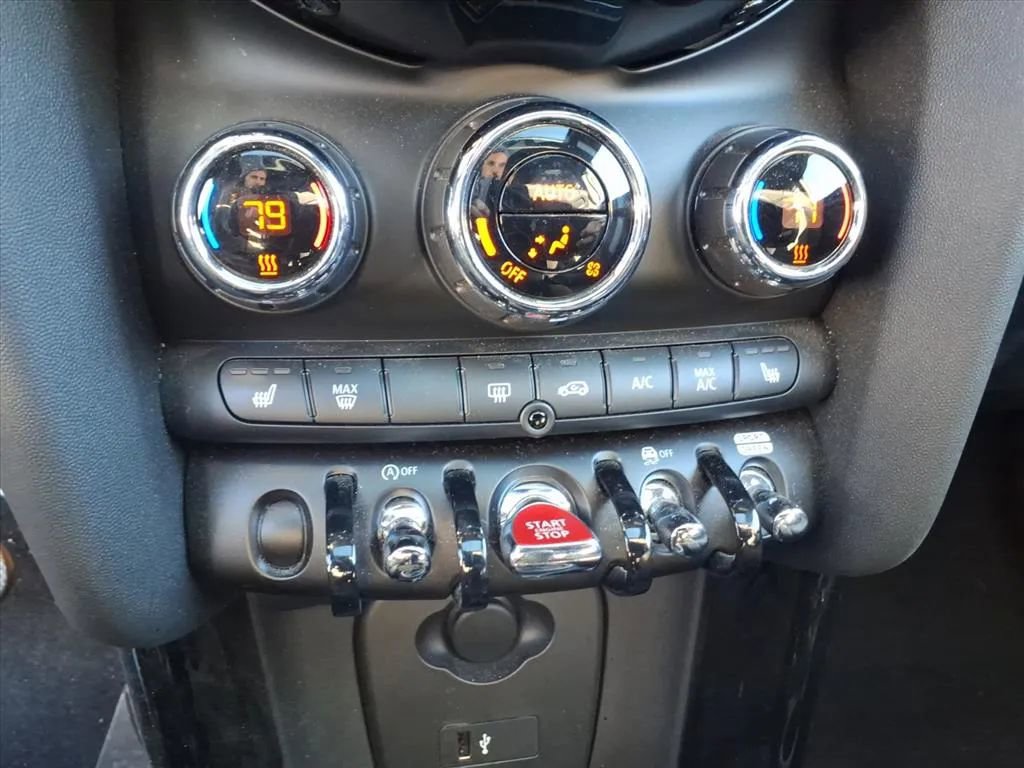 Used 2023 MINI Cooper S image 27