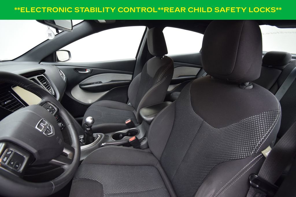 Used 2015 Dodge Dart SXT image 9