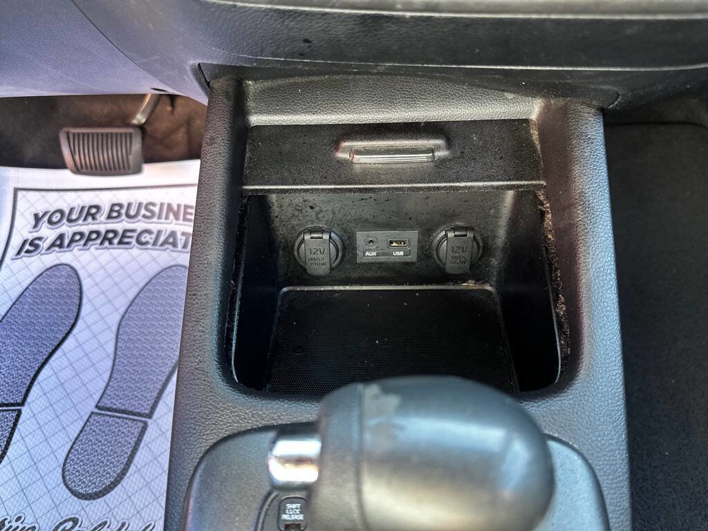 Used 2014 Kia Forte LX w/ Popular Package image 17