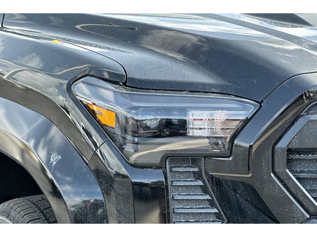 Certified 2025 Toyota Tacoma TRD Sport image 28