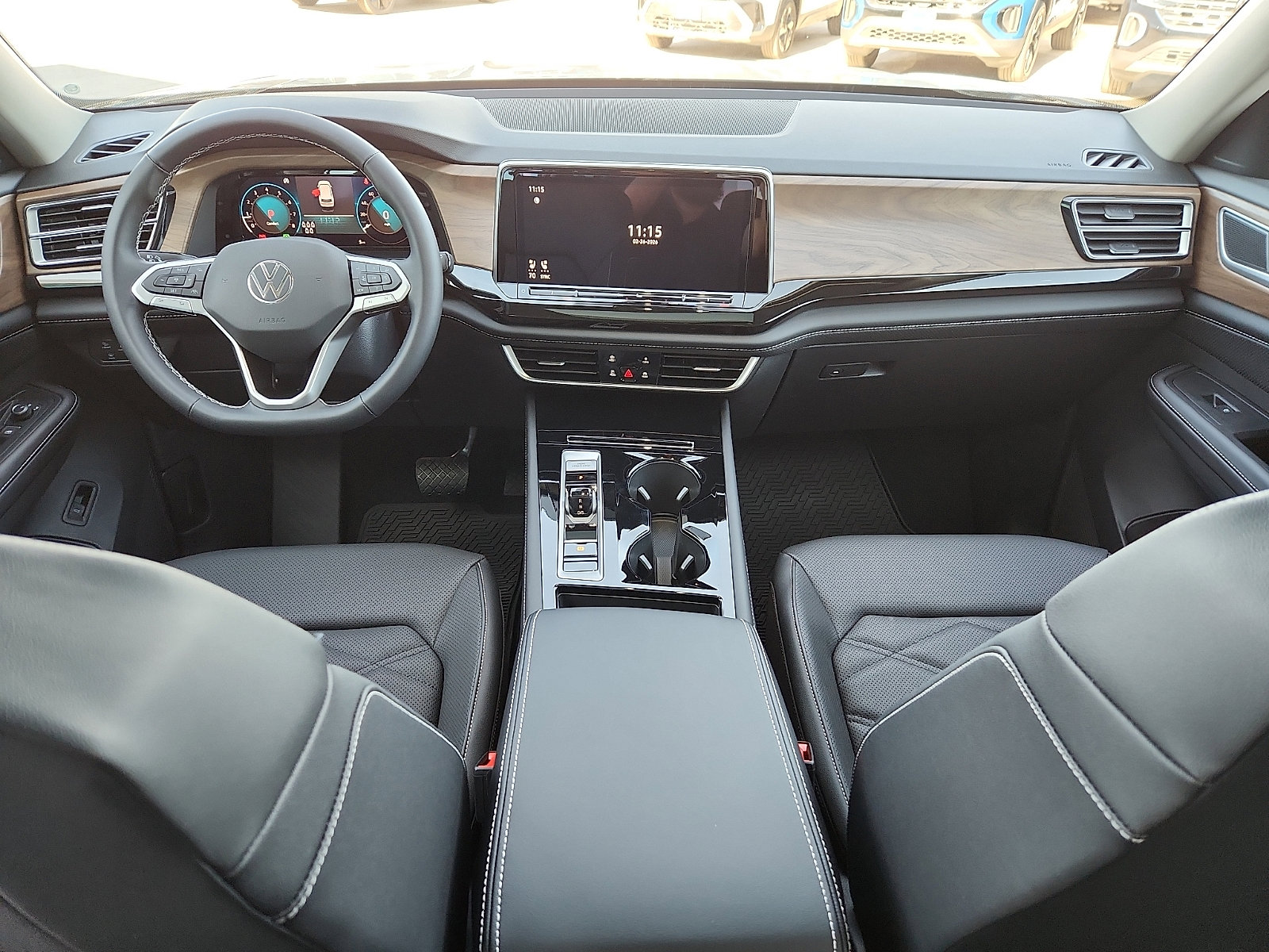 New 2026 Volkswagen Atlas SE image 11