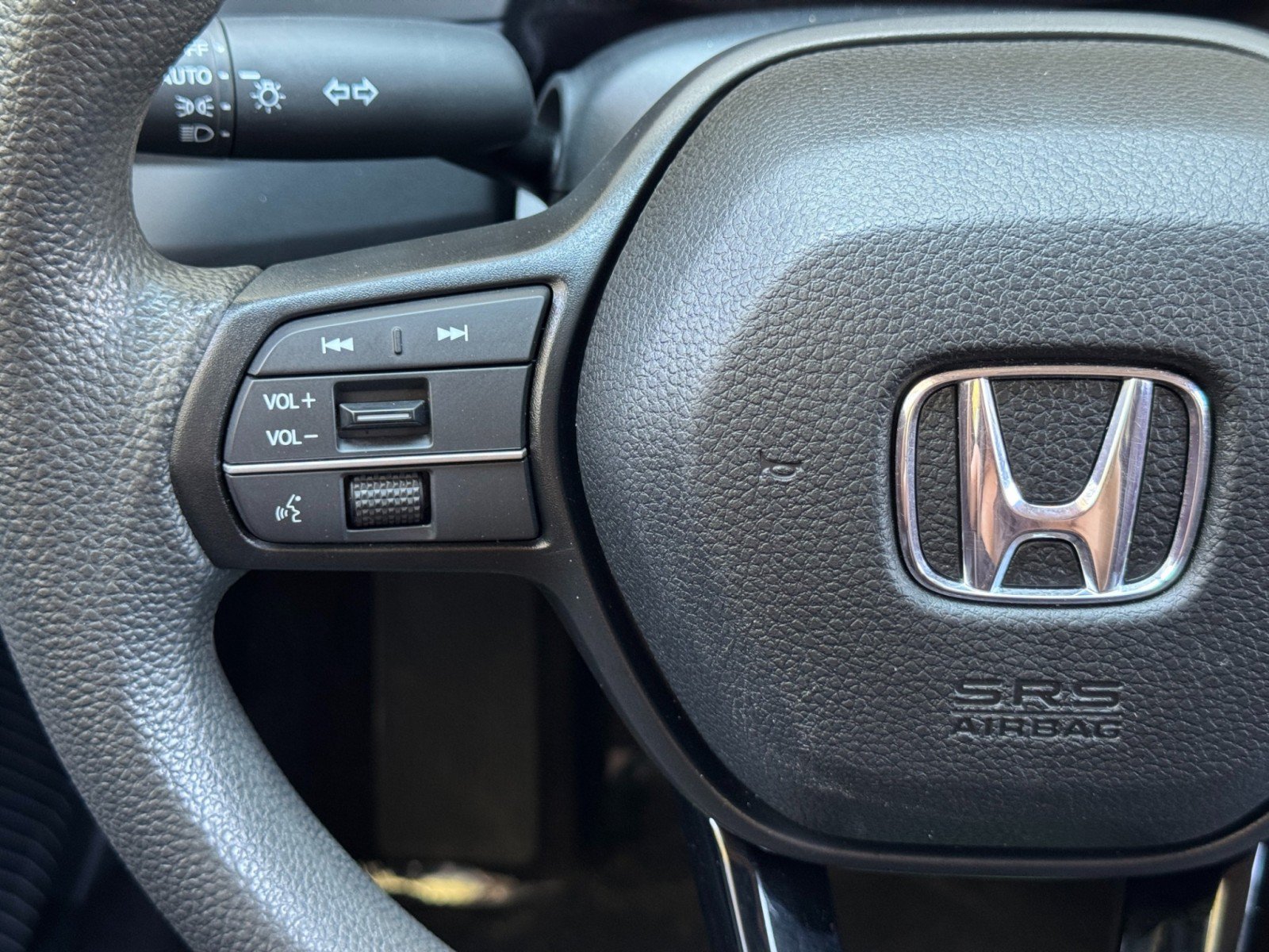 Used 2023 Honda Accord EX image 19