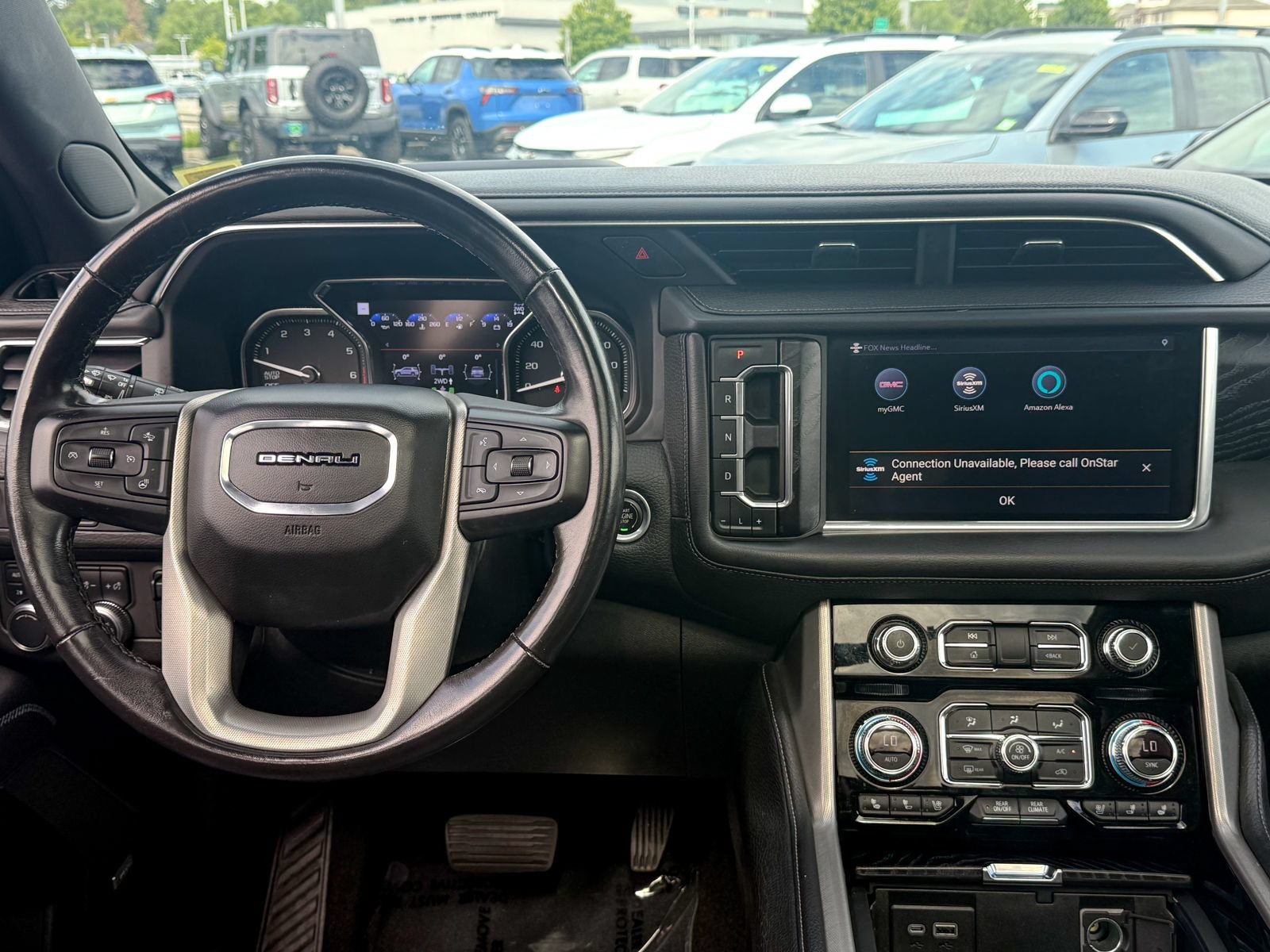 Certified 2021 GMC Yukon Denali w/ Denali Premium Package AWD/4WD image 28