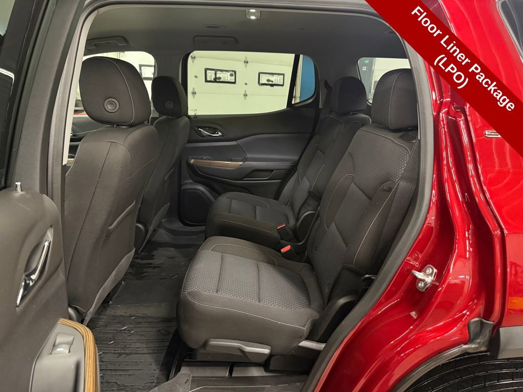 Used 2023 GMC Acadia SLE w/ Driver Convenience Package image 27