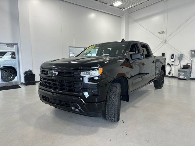 Used 2025 Chevrolet Silverado 1500 RST w/ Convenience Package II AWD/4WD image 10