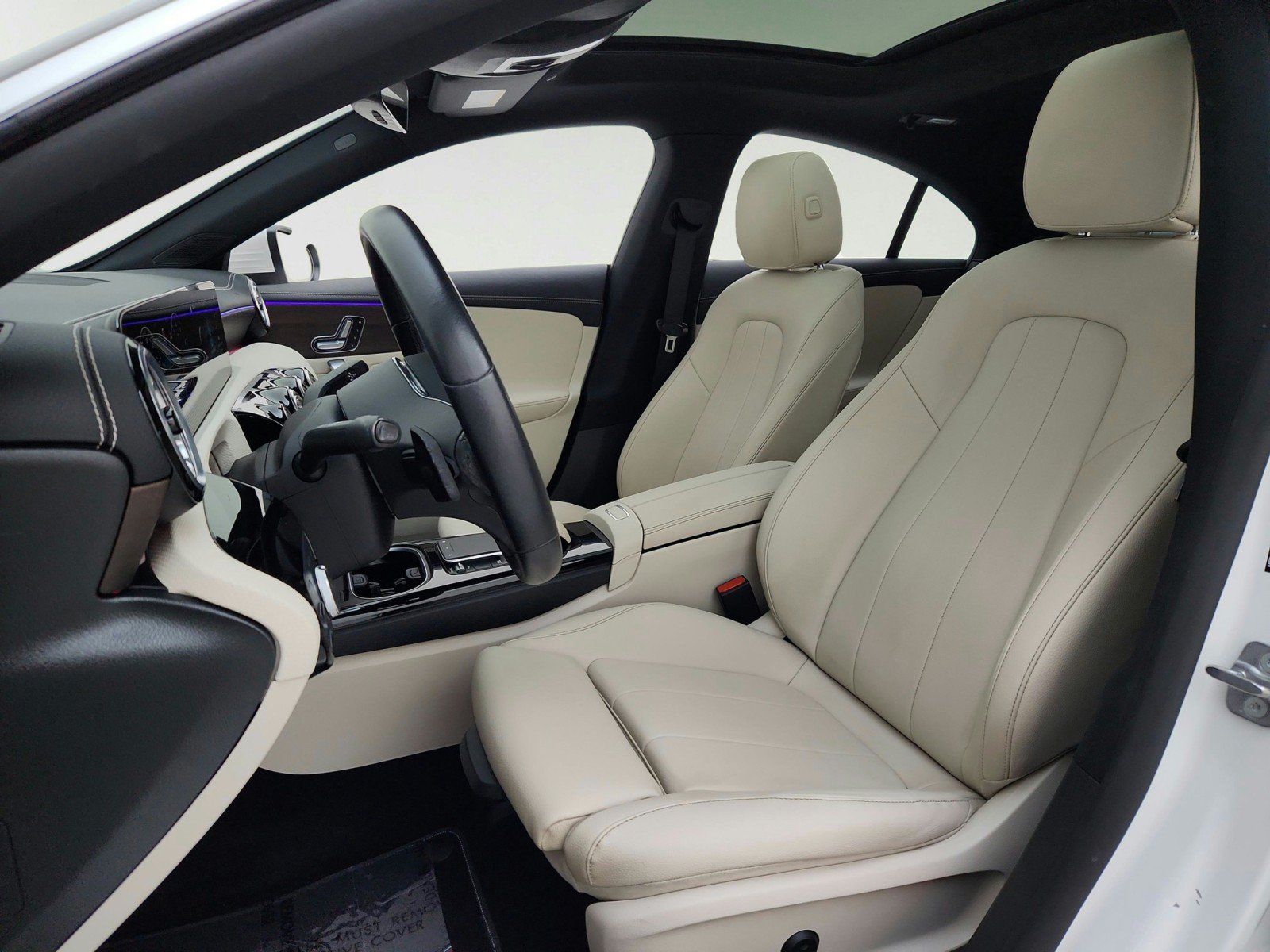 Certified 2023 Mercedes-Benz CLA 250 w/ Premium Package image 17