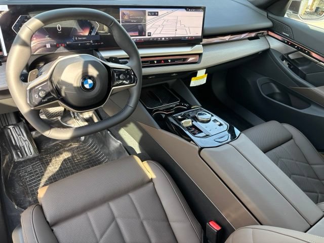 New 2027 BMW 530i xDrive w/ Premium Package AWD/4WD image 16