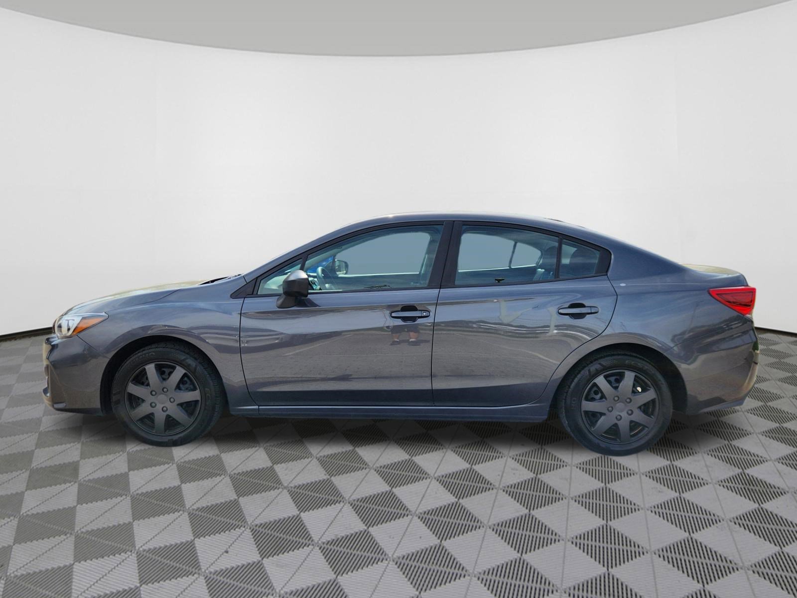 Used 2018 Subaru Impreza 2.0i image 5