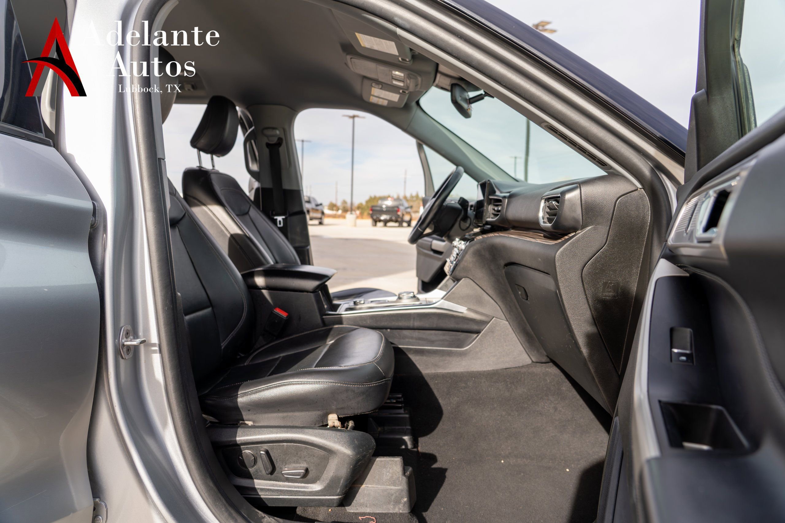 Used 2021 Ford Explorer Limited w/ Equipment Group 301A image 9
