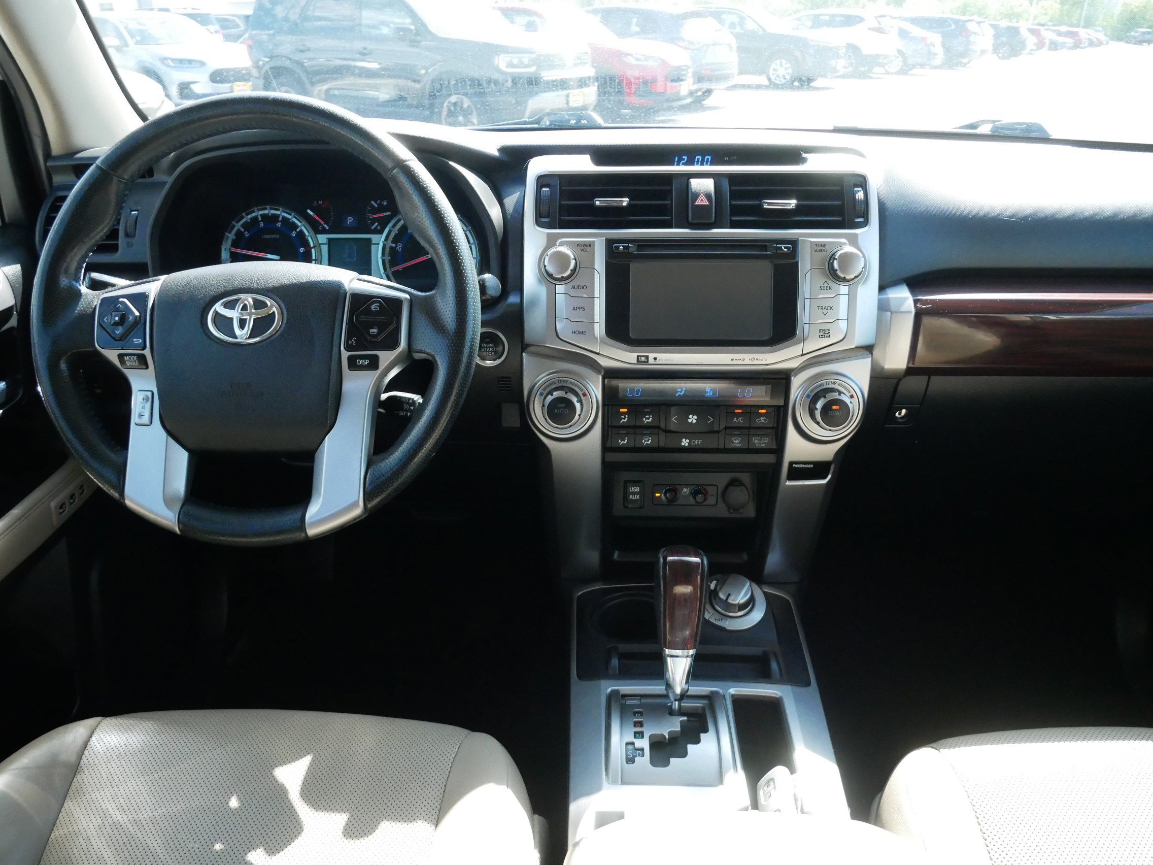 Used 2018 Toyota 4Runner Limited AWD/4WD image 6