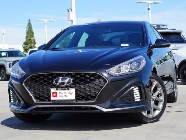 Used 2018 Hyundai Sonata Sport image 3