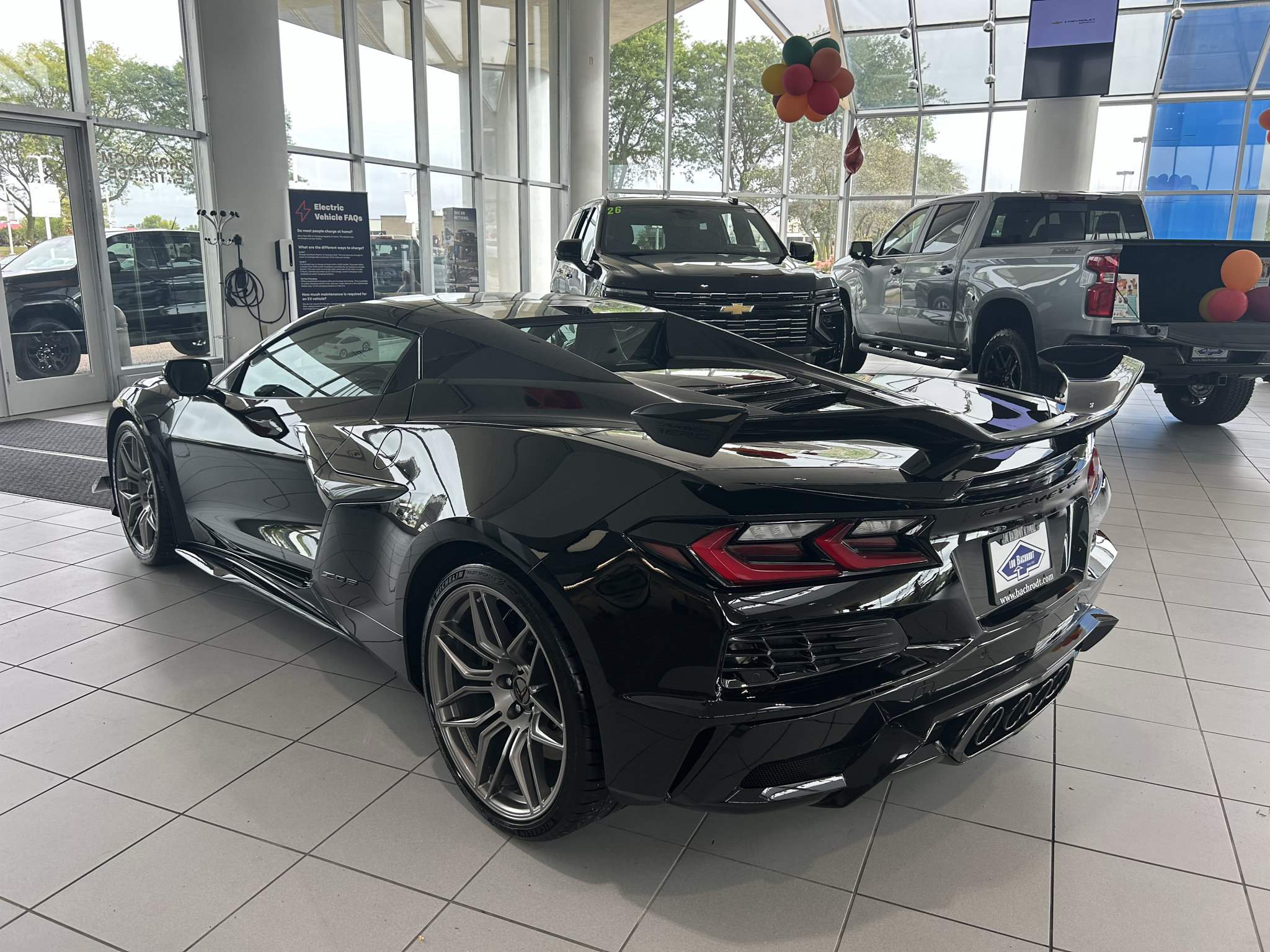 New 2027 Chevrolet Corvette Z06 RWD image 7
