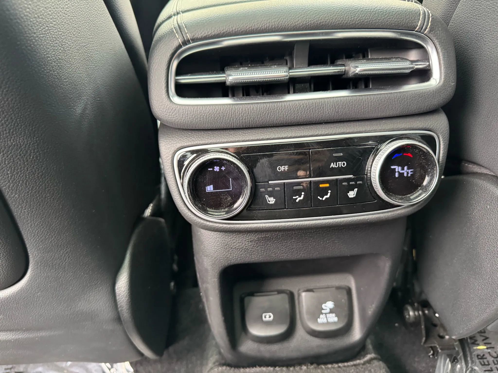 Used 2023 Genesis GV80 3.5T w/ Advanced Package image 21